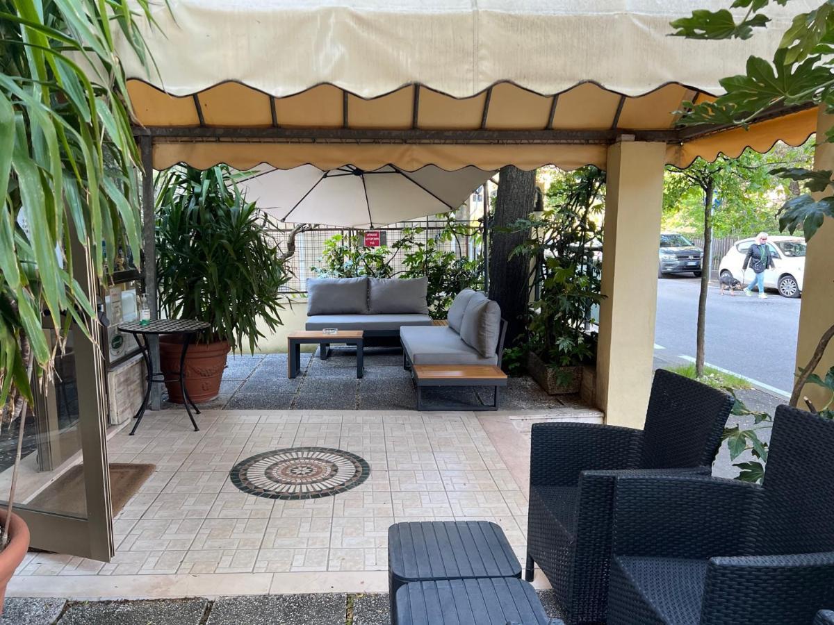 Hotel Athena Pesaro Zewnętrze zdjęcie